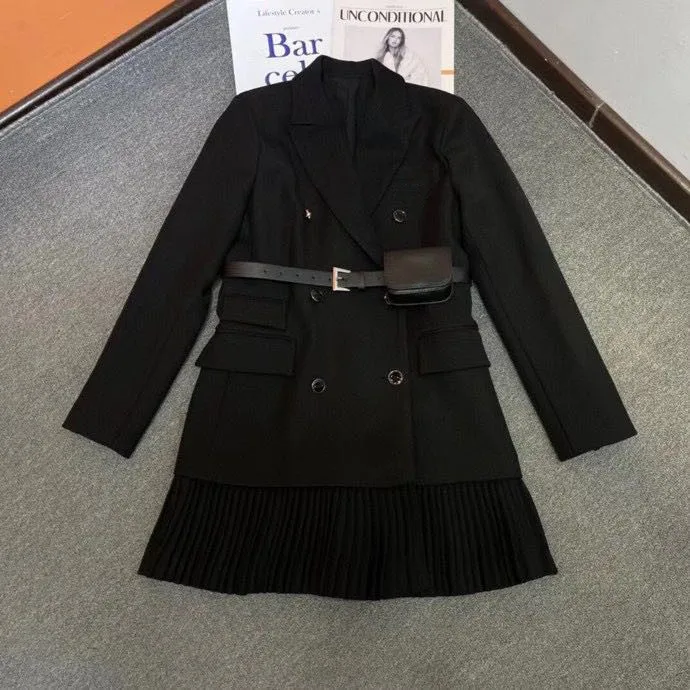 

Elegant temperament hem pleated slim slim suit skirt