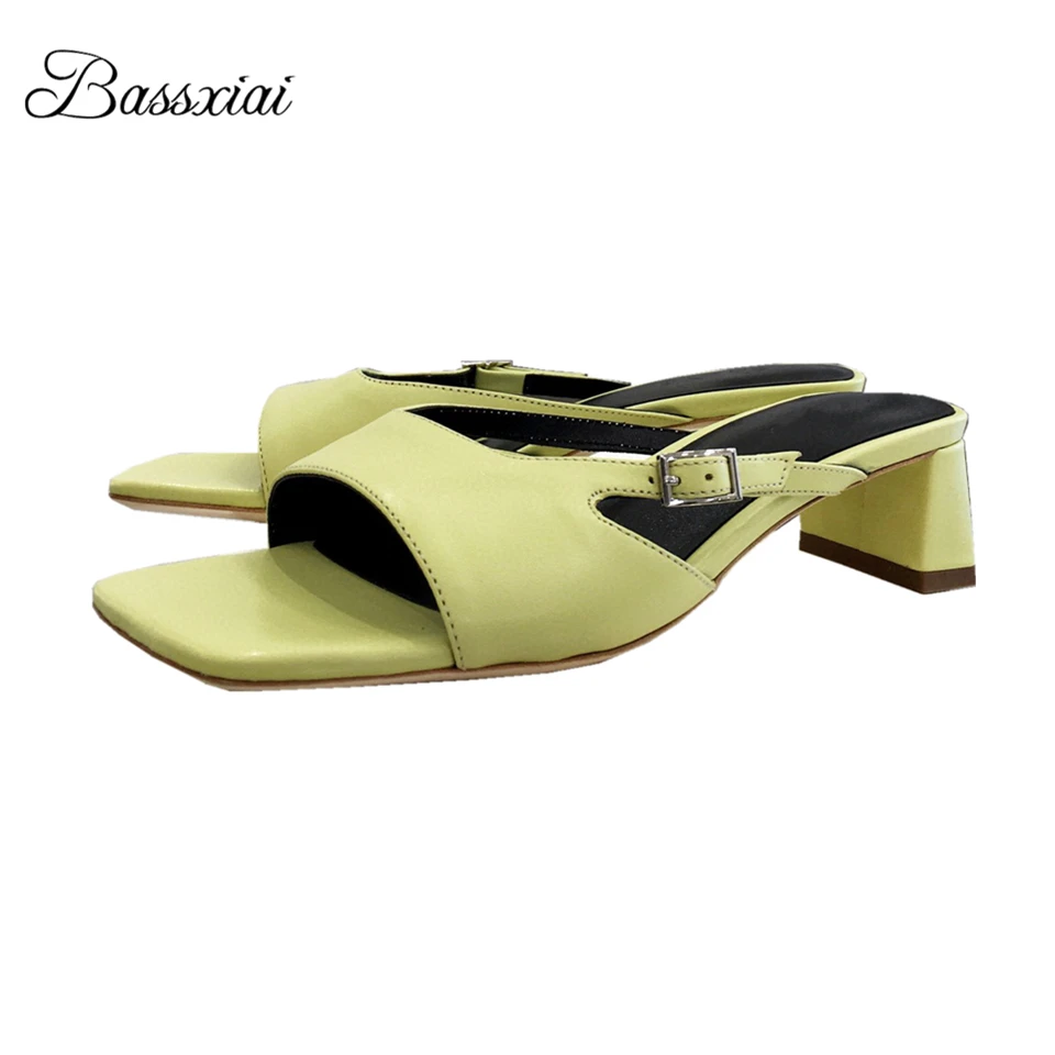 

Из натуральной кожи вечерние шлепанцы для девушек; Женская пикантная обувь на каблуке-рюмочке квадратные женские босоножки на ремешке с от...