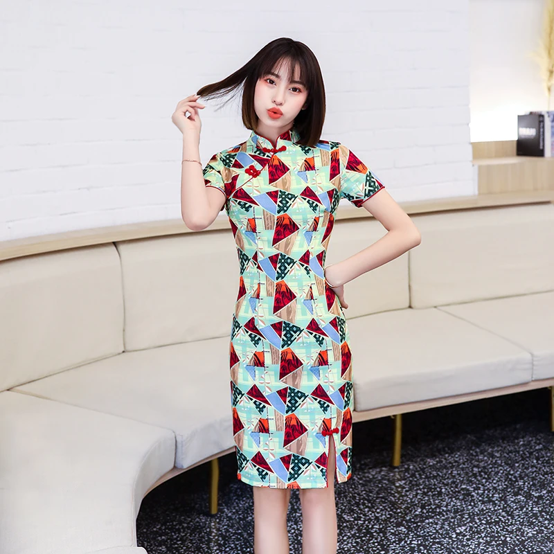 

Chinese Qipao Classic Women Modified Mid-Length Elegant Collar Cheongsam Style Split-Cheeked Four-Sided Elastic Cheongsam
