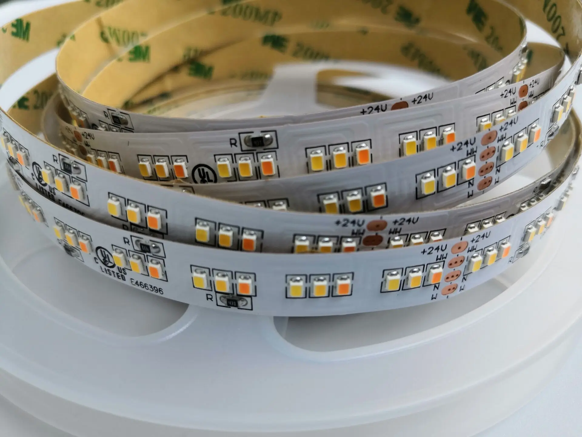 [Seven Neon] 5 м 2216 SMD Светодиодная лента 10 мм DC24V 252 светодиодный/м 20 Вт 3 цвета Затемнения CRI> 90 7-10LM микро 2216 светодиодный гибкий свет