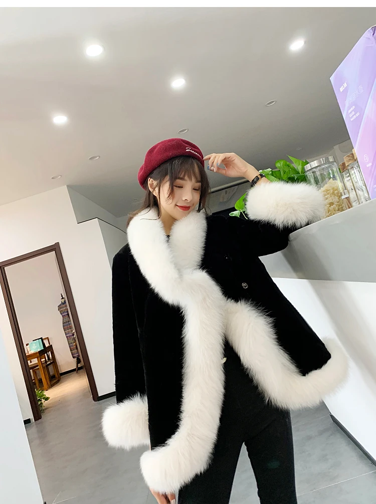 

2021 Winter Fur Coat Women cloak Warm Clothings Lady Jacket Black New Imitation Thick
