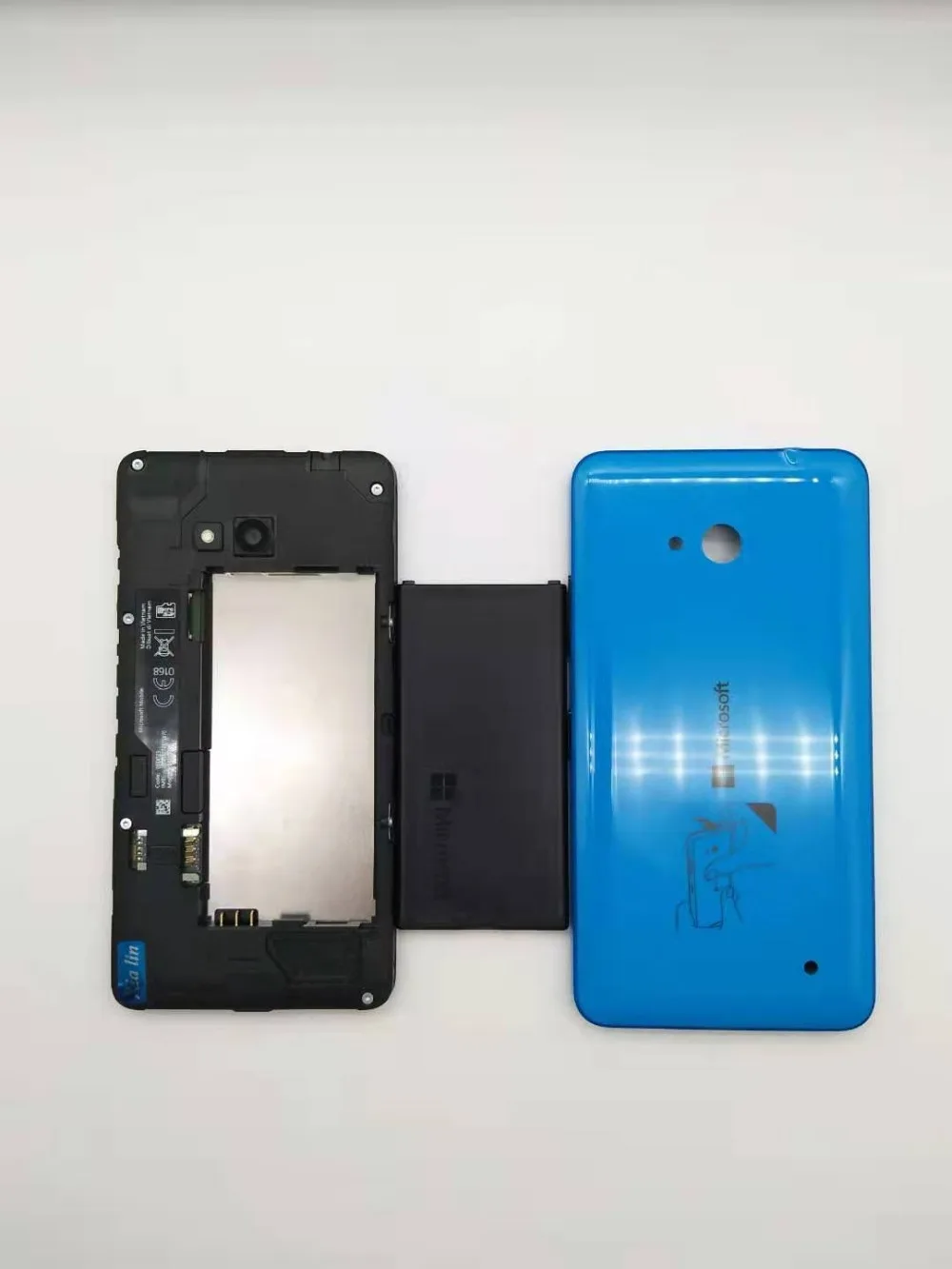 Nokia Lumia 640 и Lumia 640XL с одной sim-картой и двумя sim-картами 5,0 дюймов 8 Мп четырехъядерный процессор 8 Гб ПЗУ 1 ГБ ОЗУ разблокированный сенсорный экран хороший