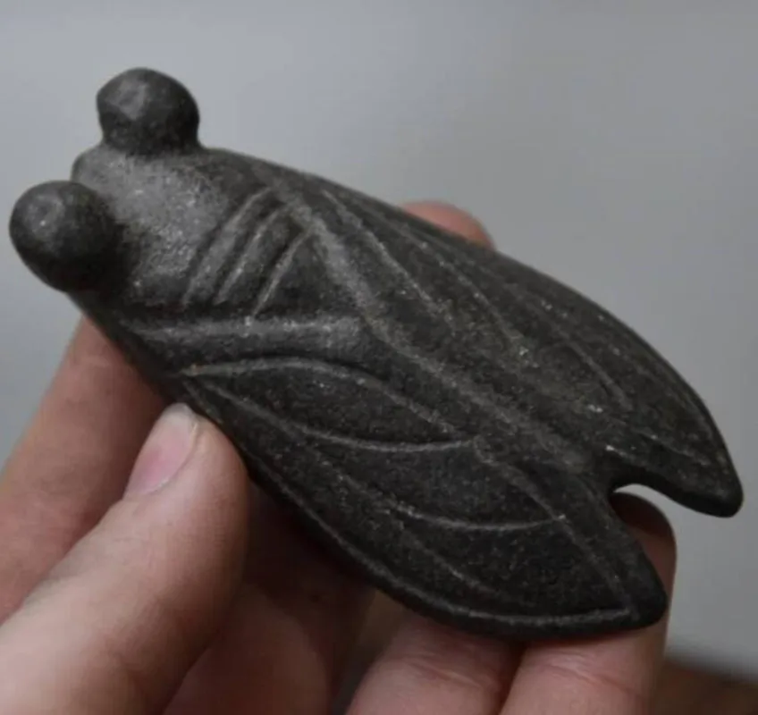 

Hongshan culture archaize black iron meteorite cicada statue