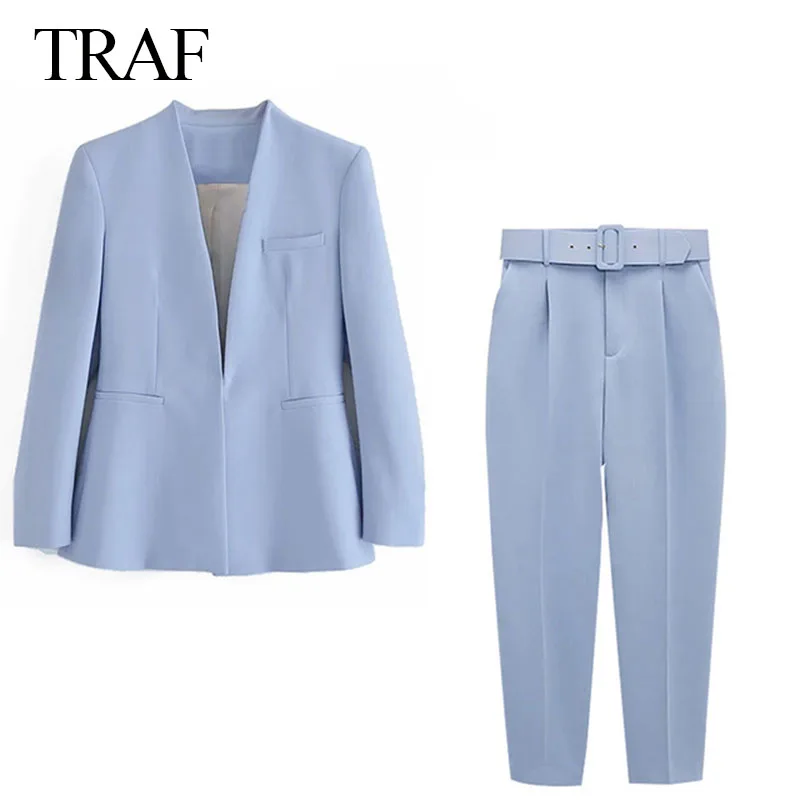 Костюм-двойка женский из блейзера и брюк однотонный | Женская одежда