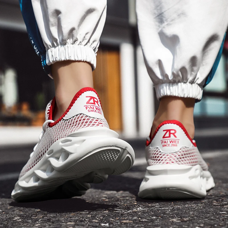 Спортивная обувь для мужчин летняя Ультралегкая дышащая спортивная с сеткой на