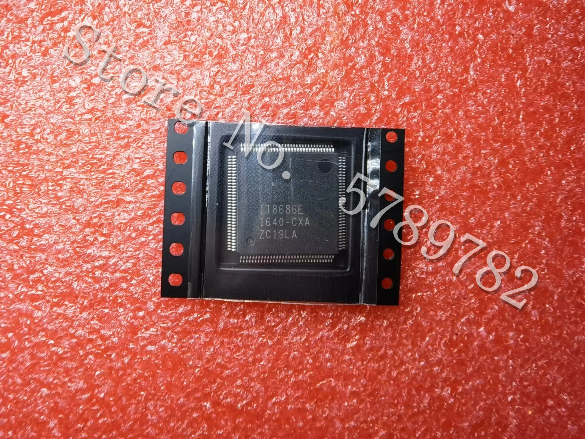 

1 шт./лот IT8686E CXA IT8686E-CXA QFP