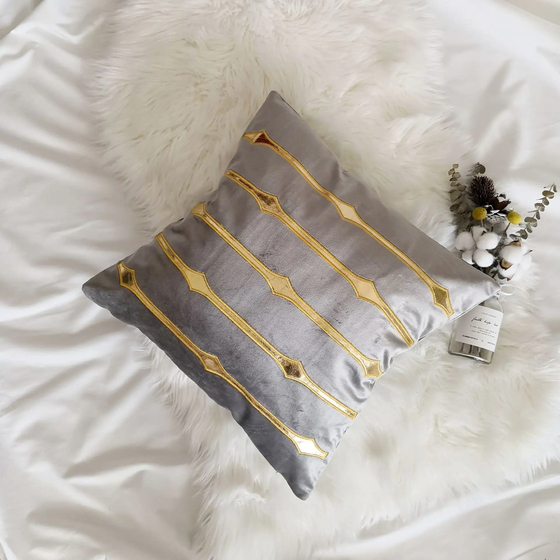 45x45cm wine/deep green/grey/deep blue color velvet cushion cover gold pu leather embroidered waist pillowcase sofa pillow |