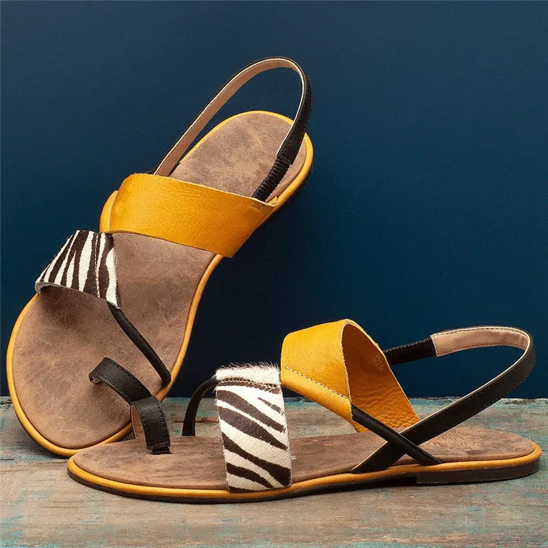 

2020 summer new large size flat bottom shallow sandals women comfortable wild round head cover foot clip toe sandals X213