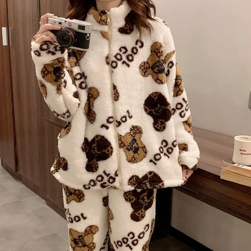 

Coral Velvet Pajamas Women's Spring and Autumn Winter Thickened Warm, Sweet and Lovely Bear Flannel Home Clothes Two-piece Suit