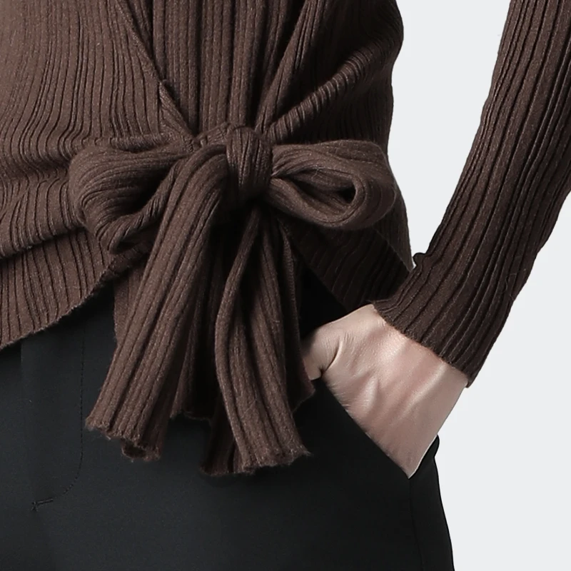 Женский тонкий свитер на завязках элегантный облегающий топ в полоску с бантом