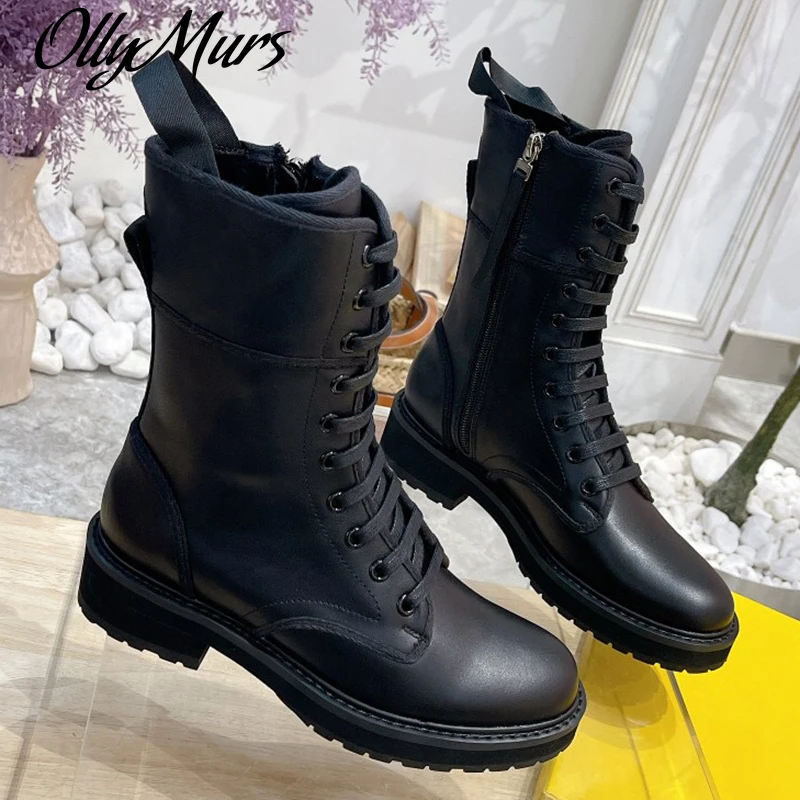 Женские ботинки на квадратном каблуке со шнуровкой | Обувь