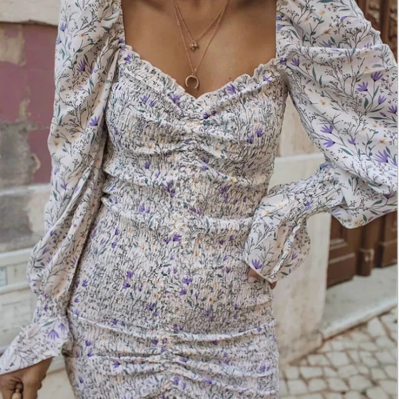 Женское пляжное платье с квадратным вырезом и цветочным принтом облегающее