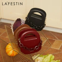 la fesitn 2022 new ins trendy shoulder bags luxury designer underarm messenger fashion handbag leather crystal chain decoration