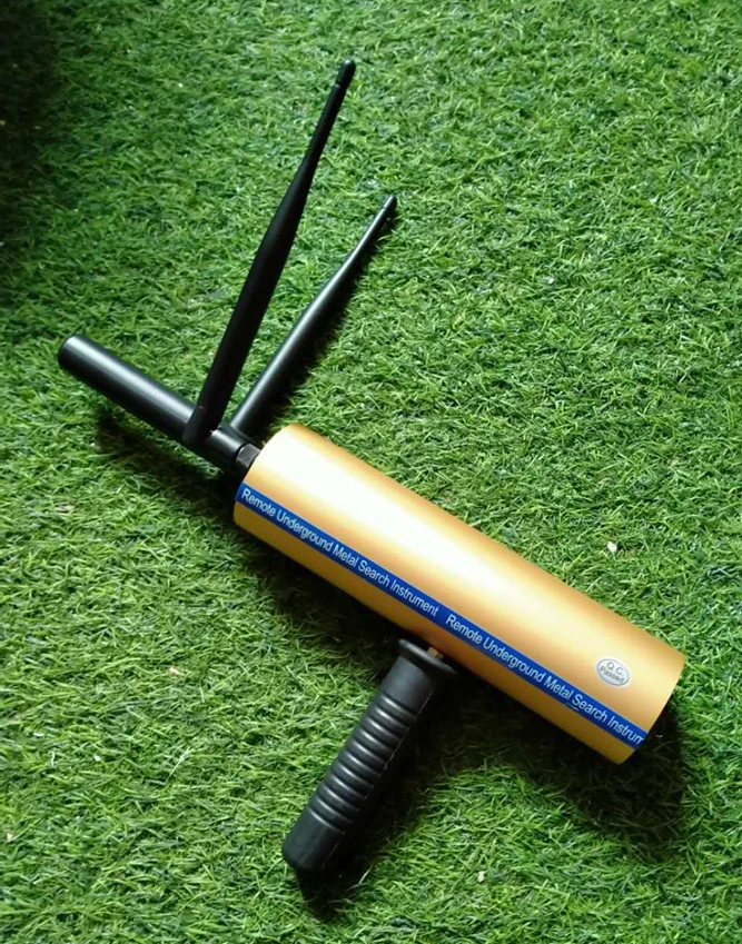 New Gold (Rubber Box Packaging) Enhanced Signal Dual Antenna Remote Positioning AKS Underground Metal Detector