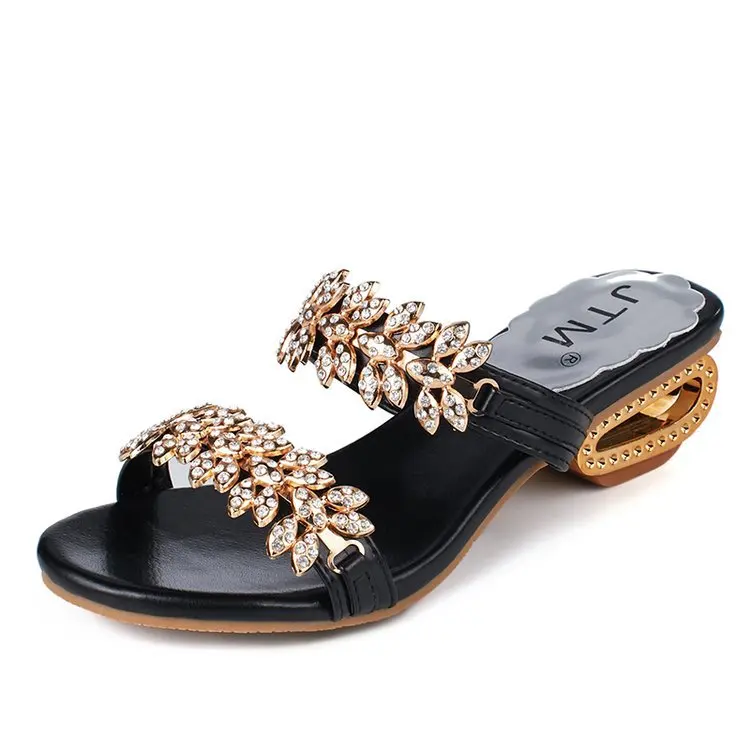 

Popular foreign trade women's shoes 2021 summer new women's shoes sandals Korean diamond thick heel casual sandals