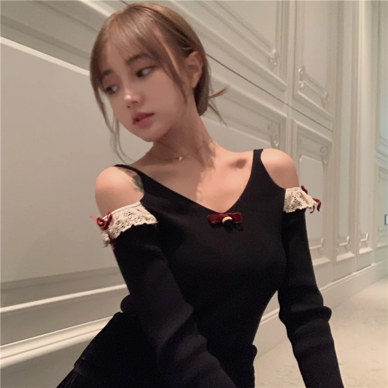 

V-neck Slim Knitted Off Shoulder Women's Clothing Sweaters Spring Autumn Flare Sleeve Pullovers Hollow Out Ladies Tops New