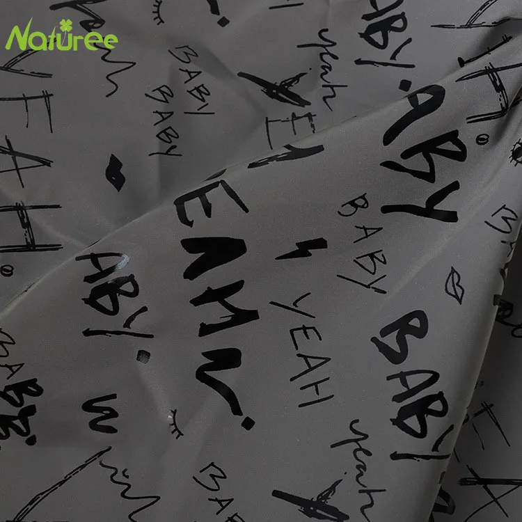 Светоотражающая ткань блестящая эластичная симфоническая для лазерного вязания