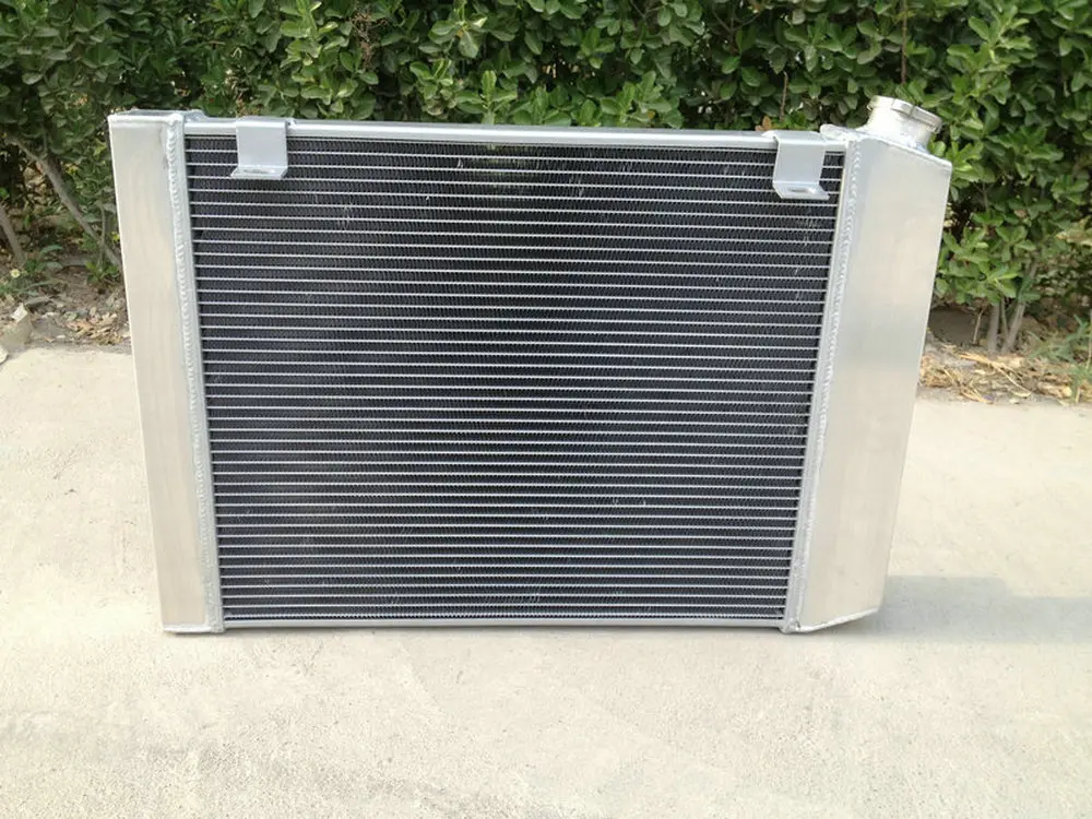 HOT SELLING High Quality Aluminum Radiator For FORD Cortina 6 cylinder TC TD TE TF 1972-1982 73 74 75 76 77 78 79 80 81 | Автомобили и