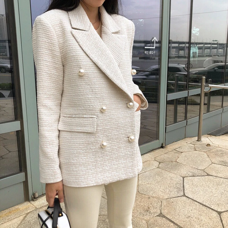 Женский двубортный блейзер с жемчужинами офисный длинным рукавом осеннее