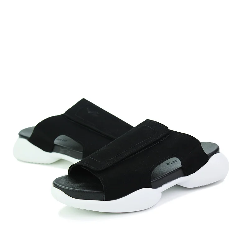 

Men Slip on Gladiator Slippers Men Designers Comfortable Beach Sandals Male Super Cool Mule shoe Men Sandalss