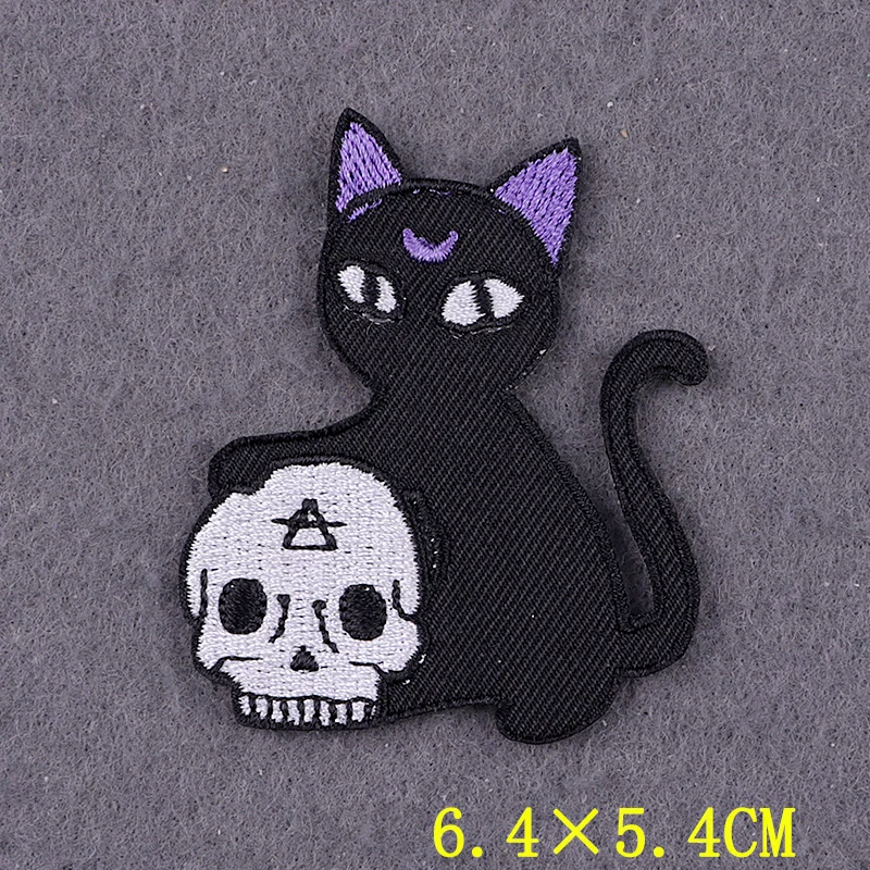 Термоклейкие нашивки с изображением Милого Животного динозавра | Дом и сад