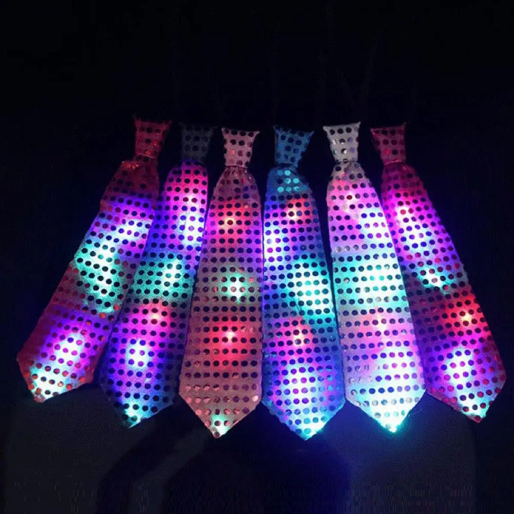 

Нашейные аксессуары очаровательны светящаяся ткань мужской галстук-бабочка для мальчиков для вечерние