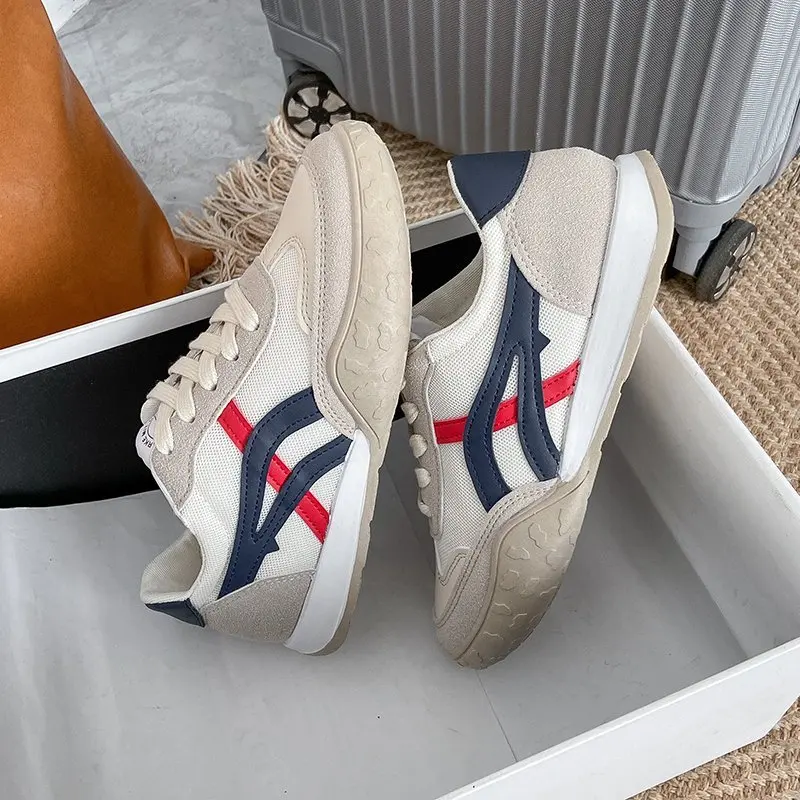 Женские массивные кроссовки Вулканизированная подошва на шнуровке обувь для