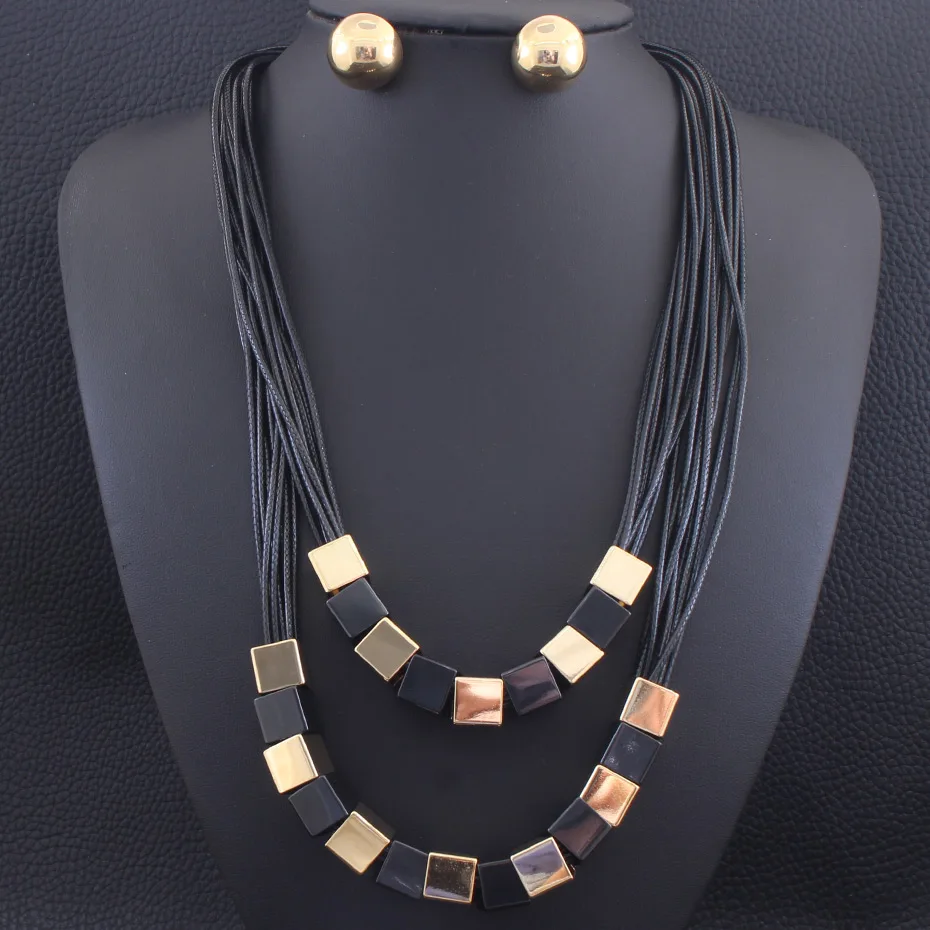 Цепочки длиной 55 см свитер квадратное ожерелье и серьги-гвоздики модные