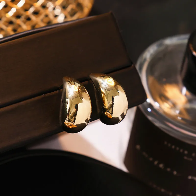 Женские простые серьги гвоздики манжеты золотого цвета в уличном стиле