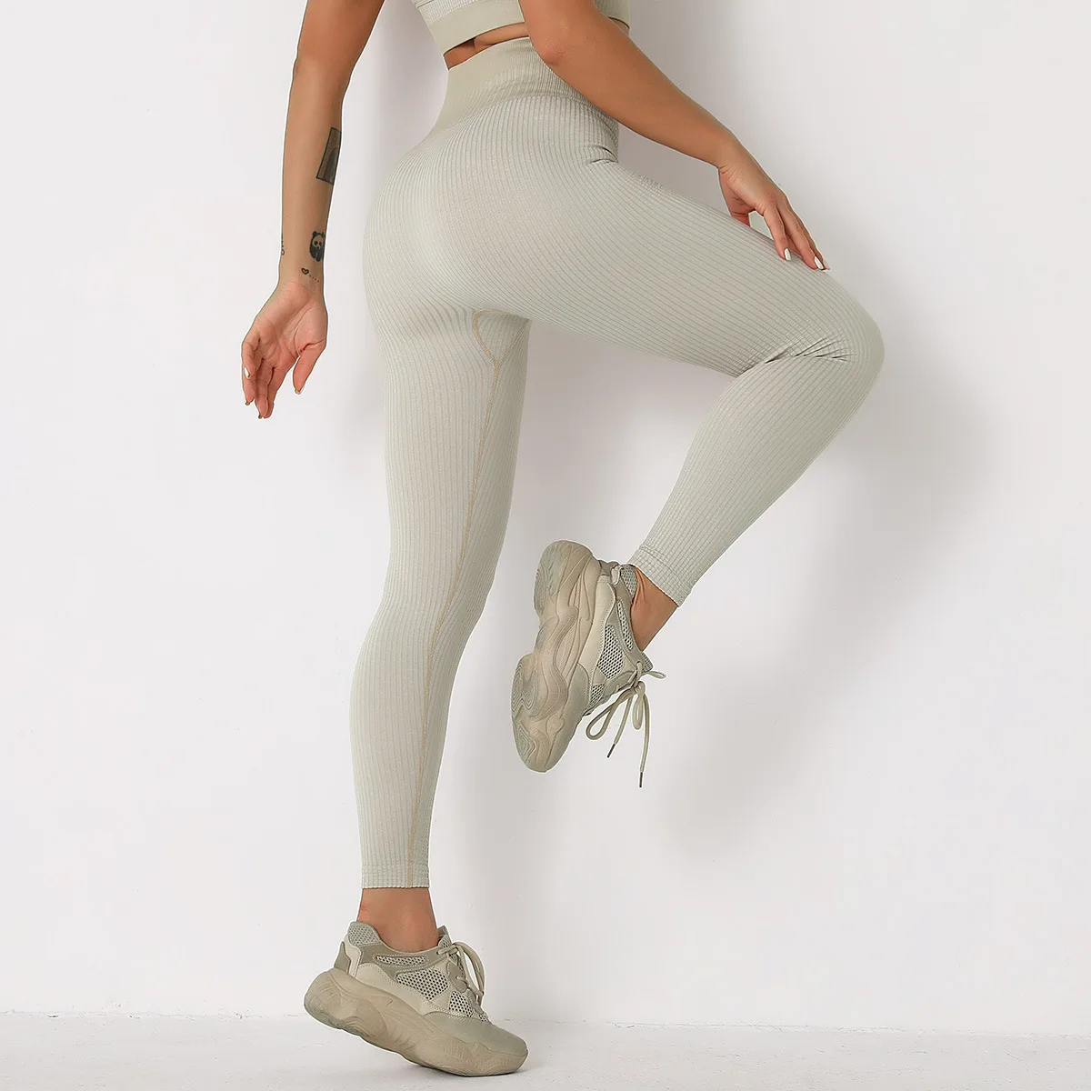 Леггинсы женские для йоги эластичные бесшовные брюки в рубчик спортзала фитнеса