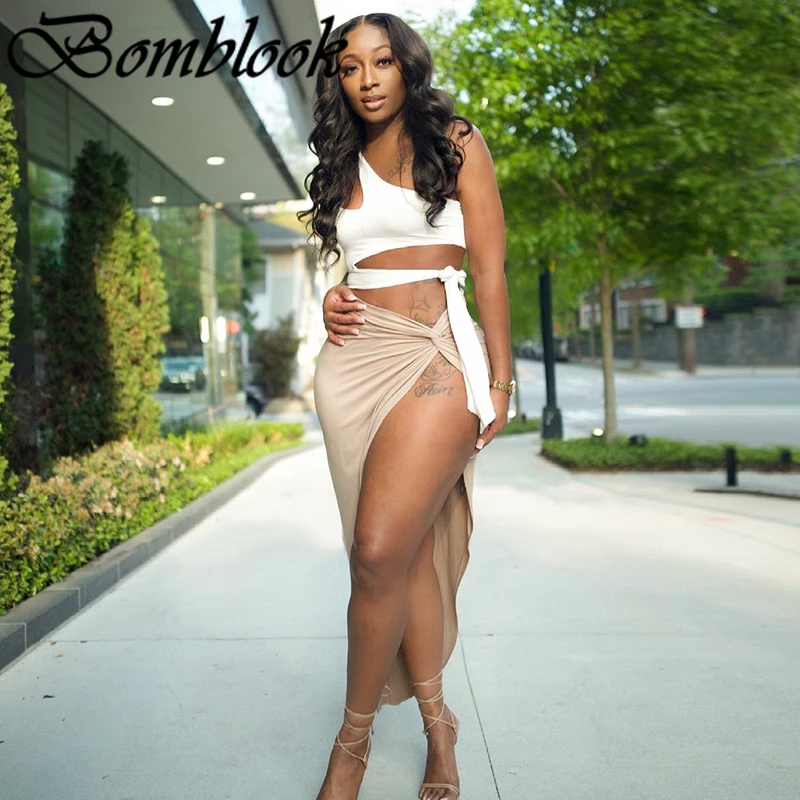 

Bomblook Sexy Party Club Women's Suit Summer 2021 One-Shoulder Lace Crop Tops Irregularity Slit Skirt Sets Vetement Femme Outfit