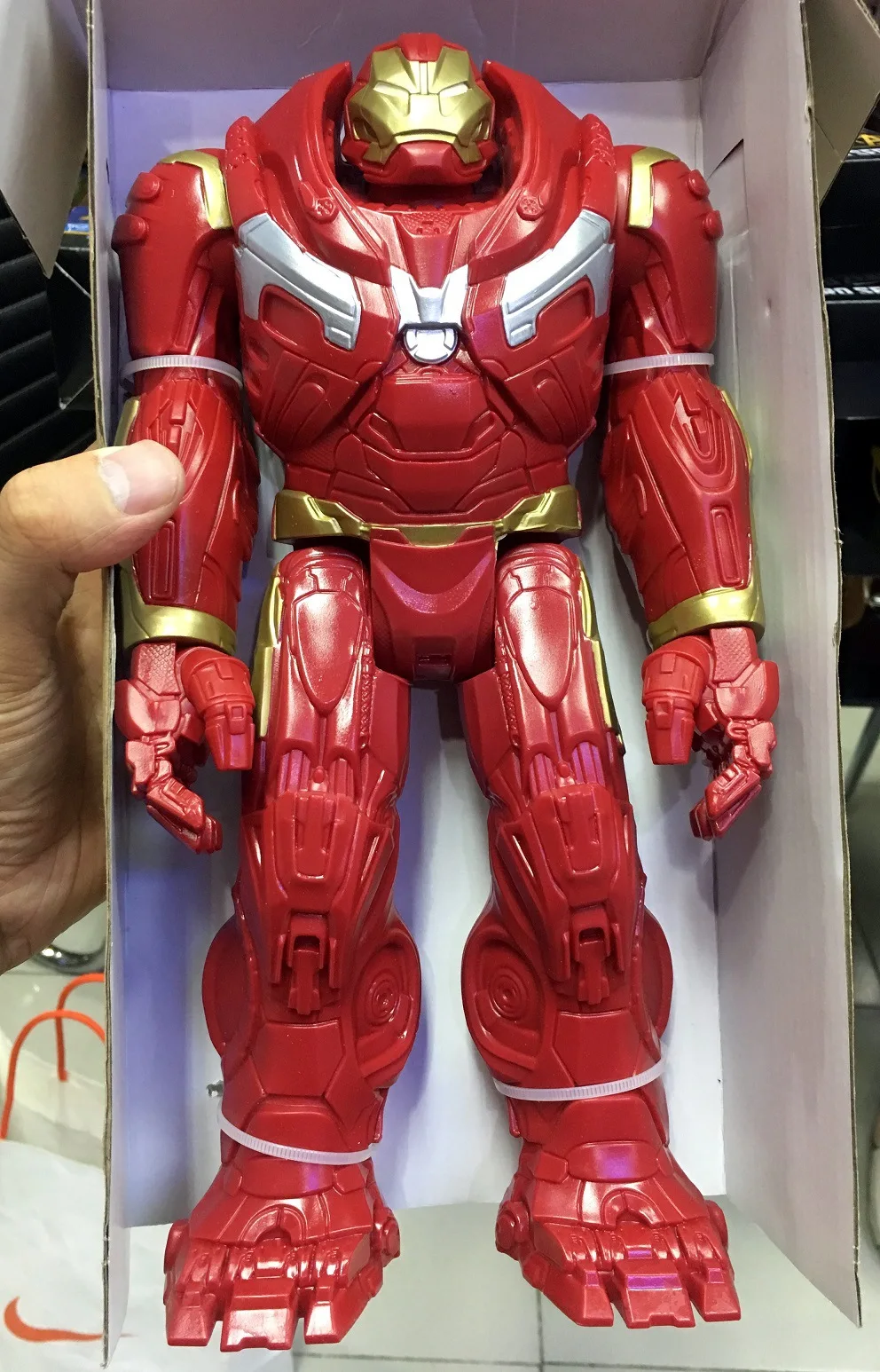 

Adult Fashion Disney Marvel12Inch genuine Avengers3Infinite War Annihilator Hulk anti-Hulk boxed toy doll model children