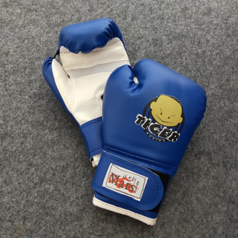 

2021 New MMA Boxing Gloves for Kids PU Karate Muay Thai Pads Guantes De Boxeo Free Fight Sanda Kickboxing Training Equipment