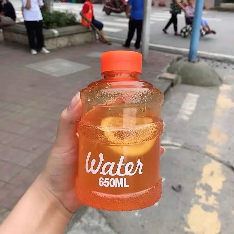 

Creative water cup portable simple cup mineral water bucket plastic student male Mini bucket cup trendy net red handy cup