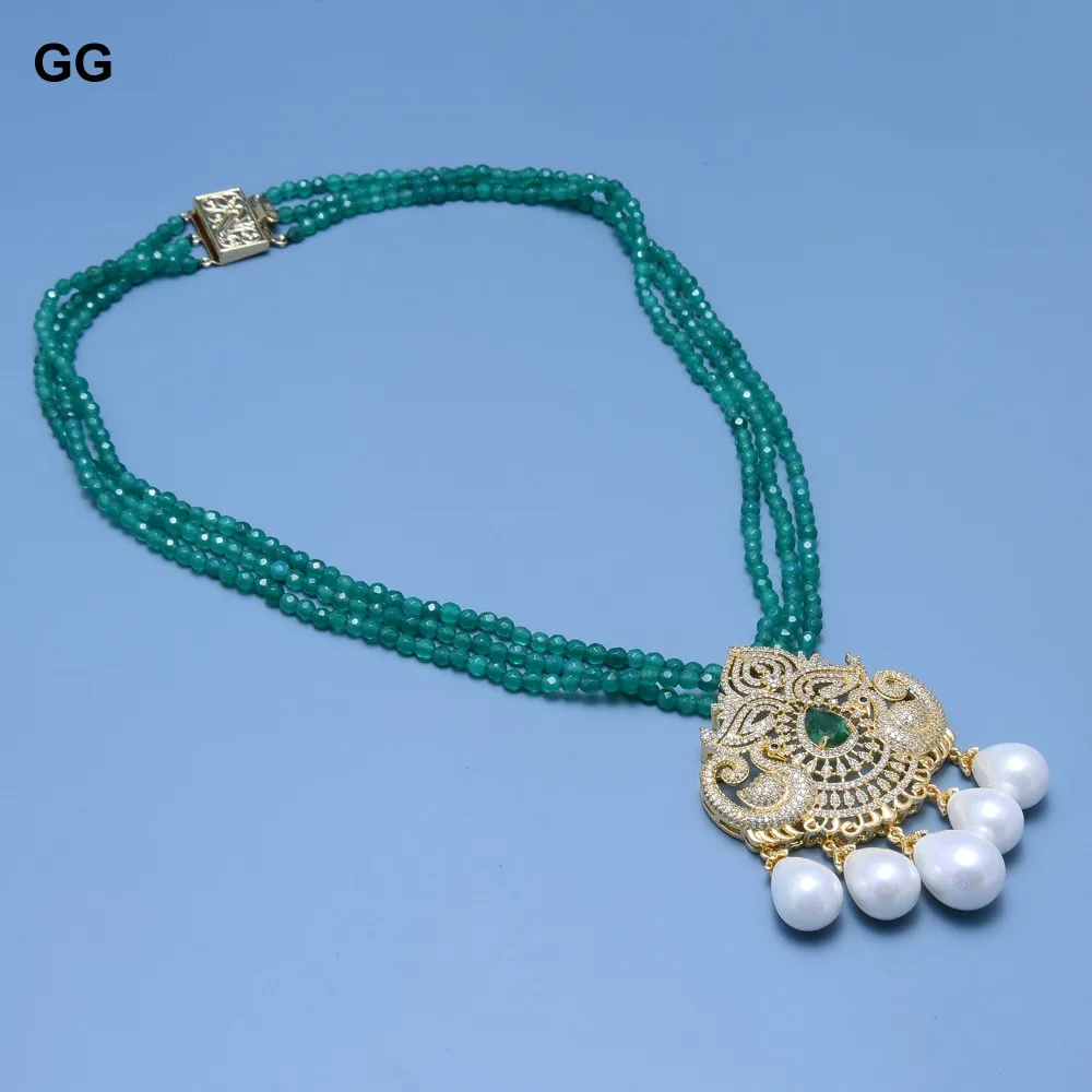 

GuaiGuai Jewelry 3 Strands 4mm Faceted Round Green Agates Necklace Gold Color Plated CZ Pave Swan White Sea Shell Pearl Pendant