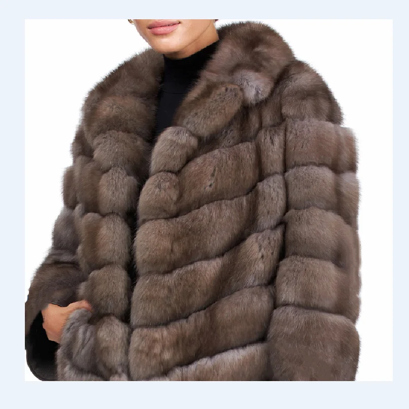 Winter lady's real fox fur, black mink fur, purple mink fur coat, warm and fashionable in winter, European style street style