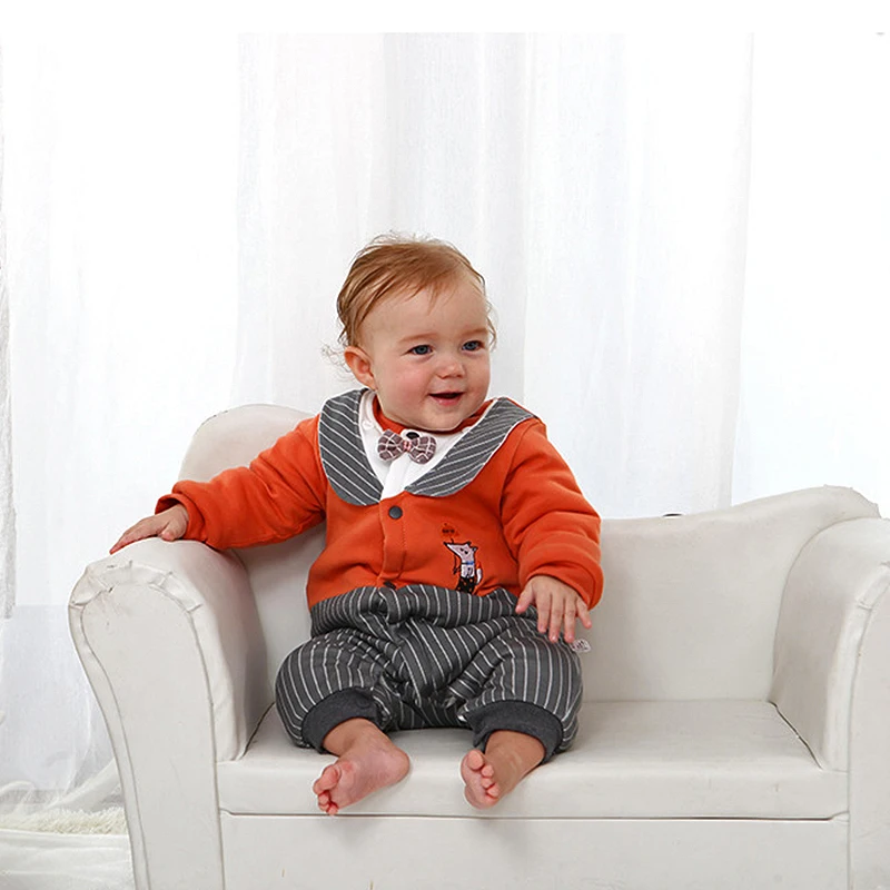 

Baby clothes in autumn and winter are thickened to keep warm. Baby jumpsuits are made of pure cotton for newborns and children