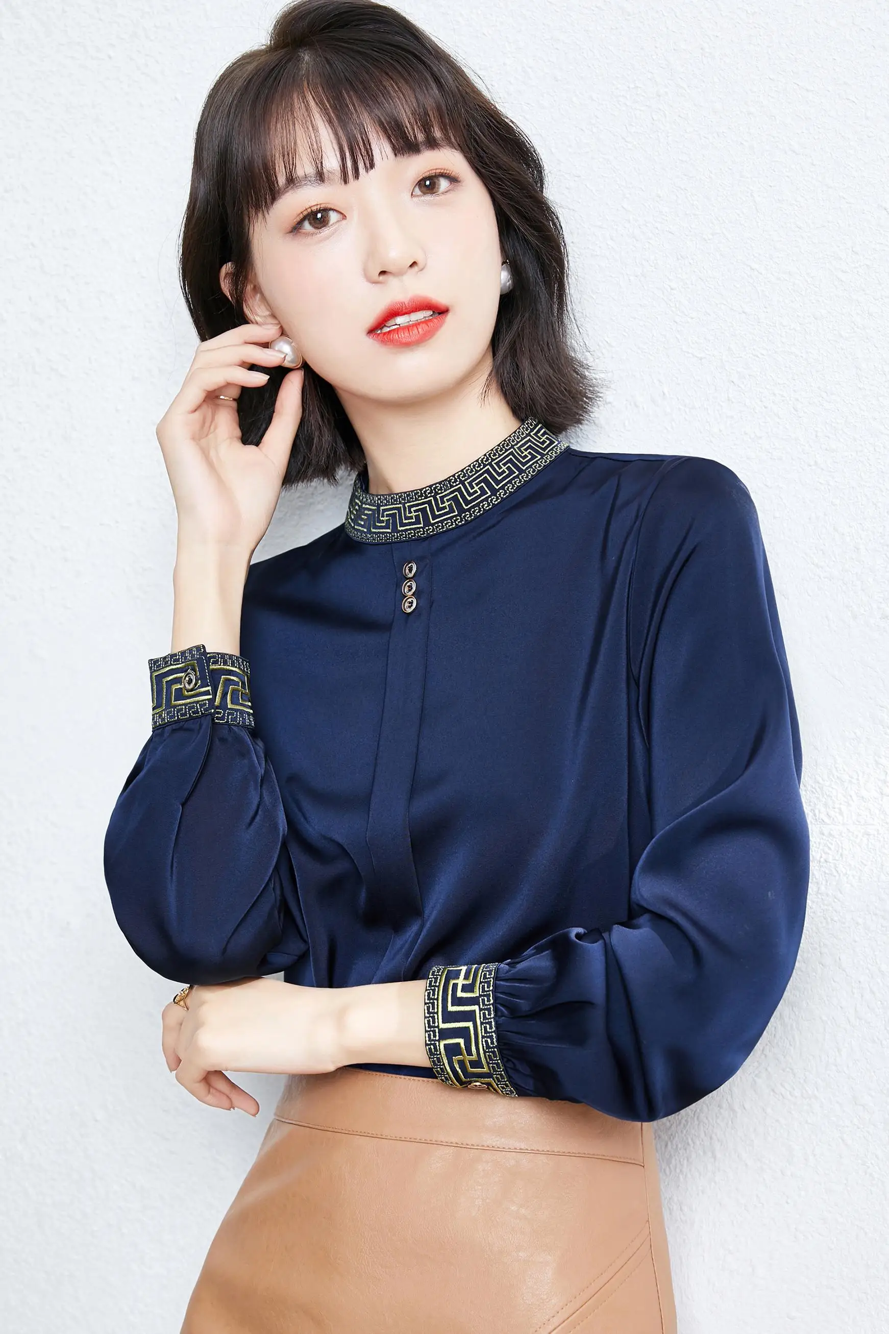 

Houthion Chiffon Slim Women's Blouses New Retro Blouse Fashion Long Sleeve Top Printing Stand-up Collar Pullover Spring/autumn