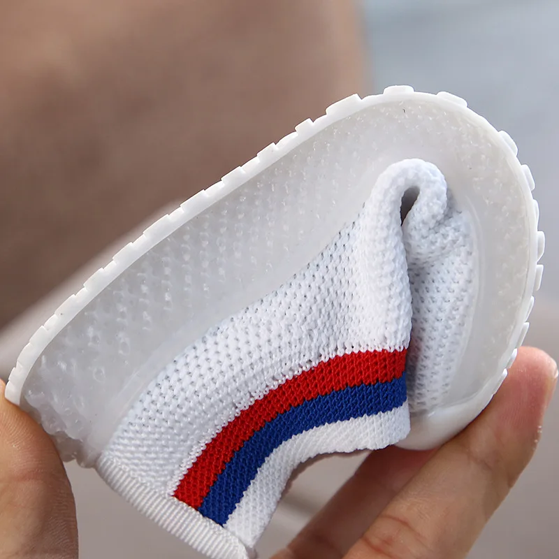 

New Casual Children Shoes Baby Boy Shoes LED Light Luminous Fashion Girl Sport Sneakers Walkers Shoe Spring Autumn