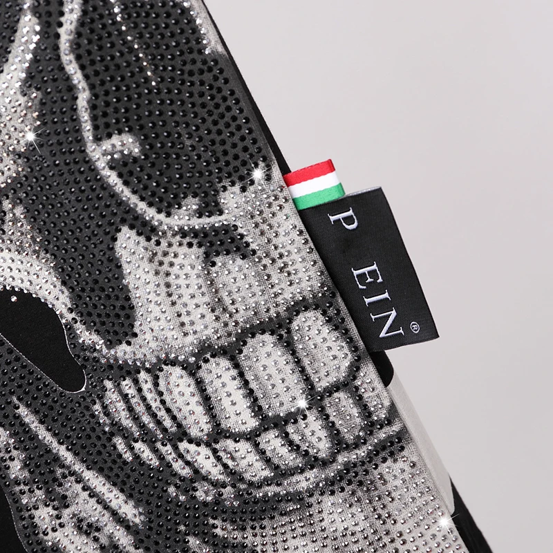

2021 short sleeve t-shirt men's half skull head color contrast ironing European and American fashion PP summer T-shirt