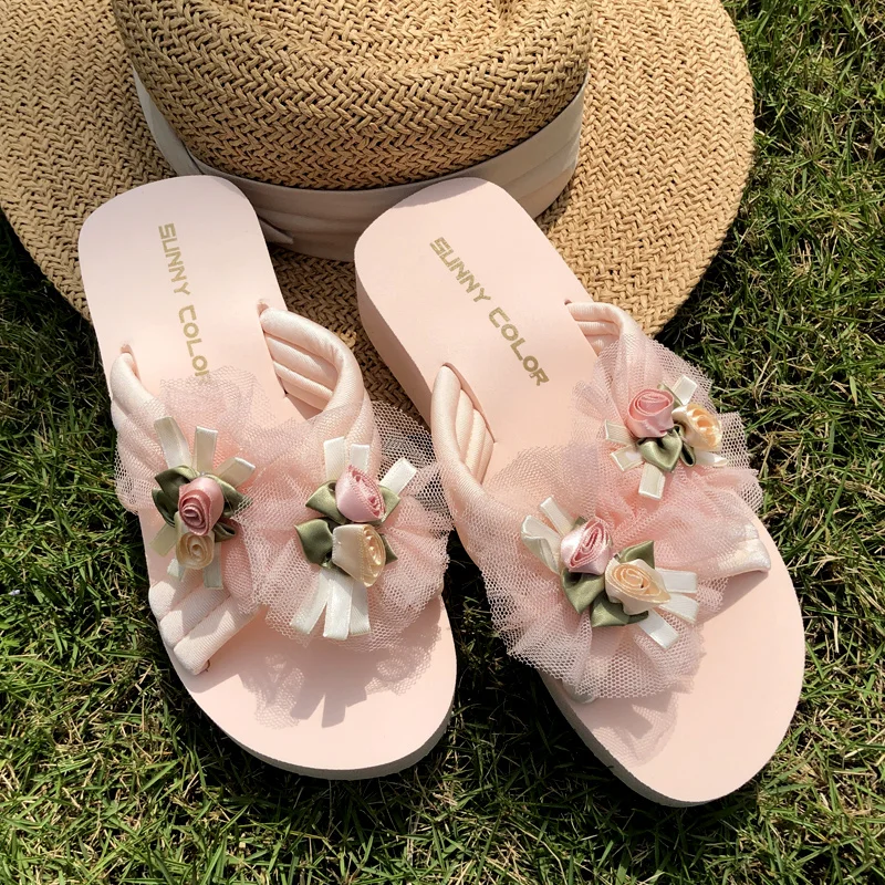 

Shoes On A Wedge Ladies' Slippers Flower Slipers Women Luxury Slides Soft Flat 2021 Designer Summer Cotton Fabric Floral PU