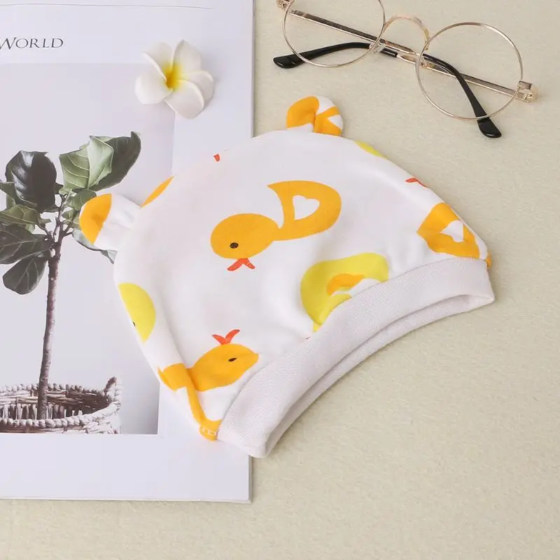 Детская шапка с цветочным принтом милая шапочка для новорожденных мальчиков и