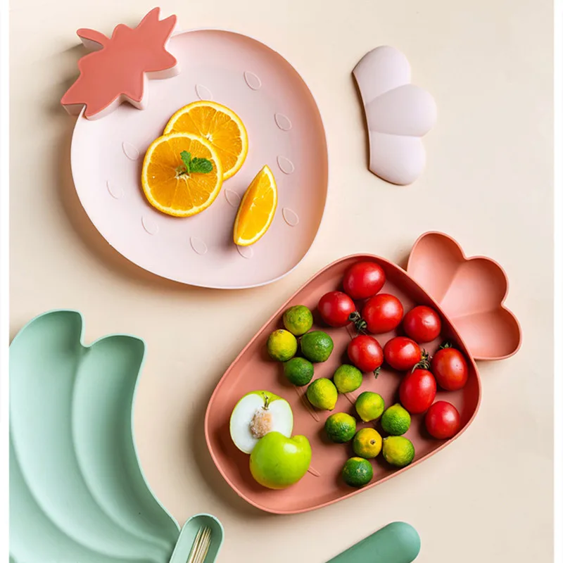 Фруктовая тарелка пластиковая закуска десертные блюда торт конфета банан