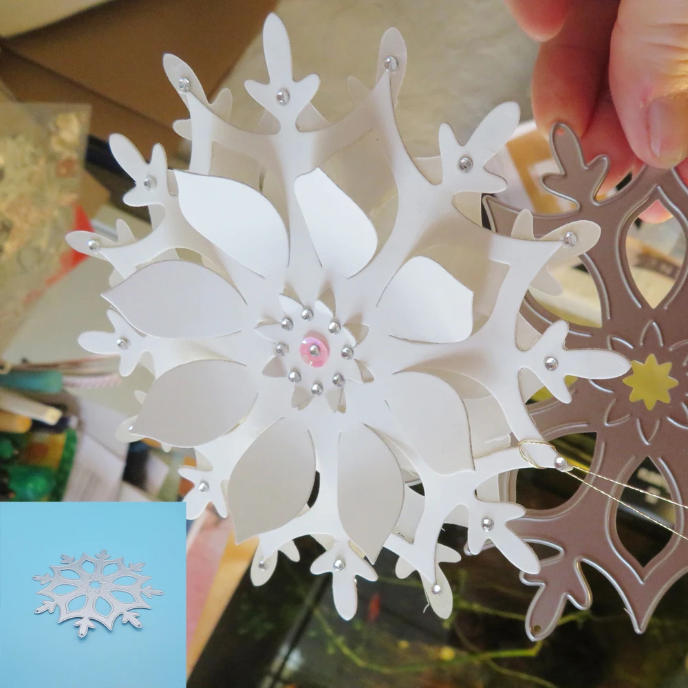 

Metal cutting diess, Christmas snowflake crafts, snowflake lampshades, craft paper cards, scrapbooks, photo albums