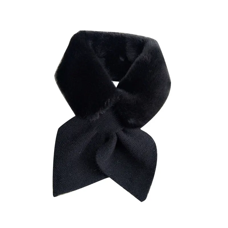 Вязаный шерстяной шарф однотонный персиковый с сердечками воротник из