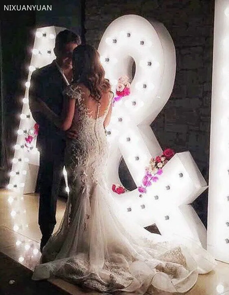 Скромные мусульманские свадебные платья-русалки цвета слоновой кости в стиле