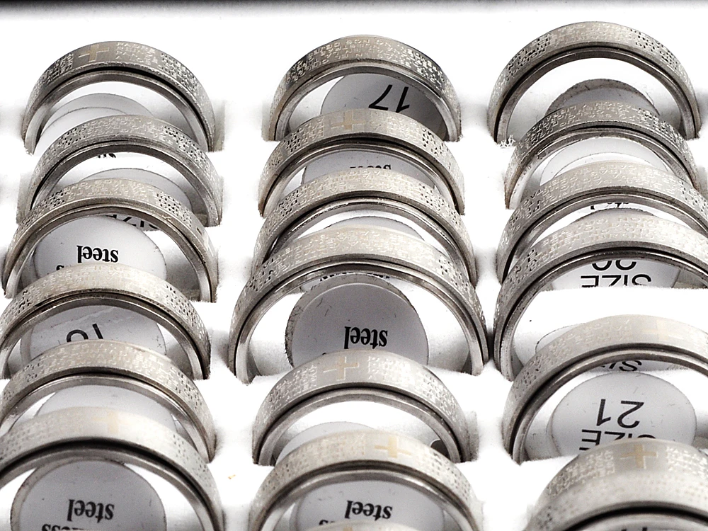 

36Pcs/Lots Mens Womens Stainless Steel Jewelry Silver Band Rings for Party Gift Mixed Size Wholesale Party Wedding