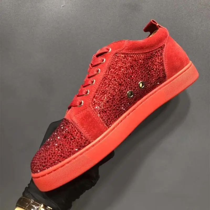 

Luxury Brand Rhinestone Men Sneakers 2020 New Casual Shoes Men Leather Flat Shoes Lace-up Low Top Sneakers Tenis Masculino shoes