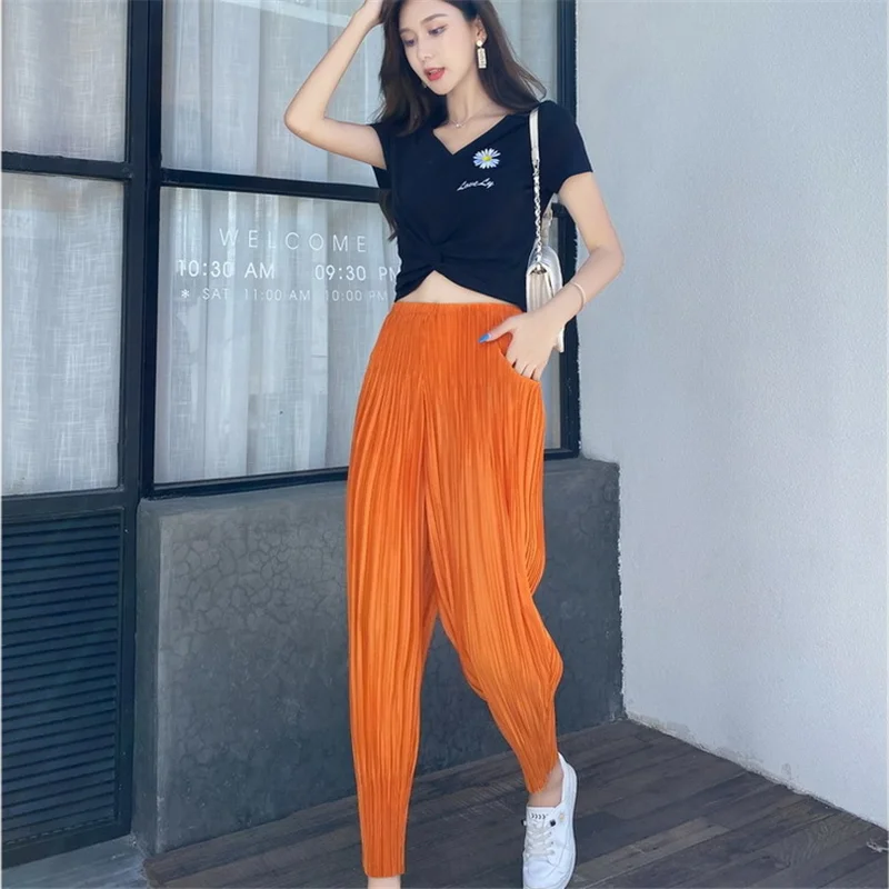 

Miyake fold women's new foot pants solid color fashion and comfortable crumpled breathable radish pants bloomers harem pants