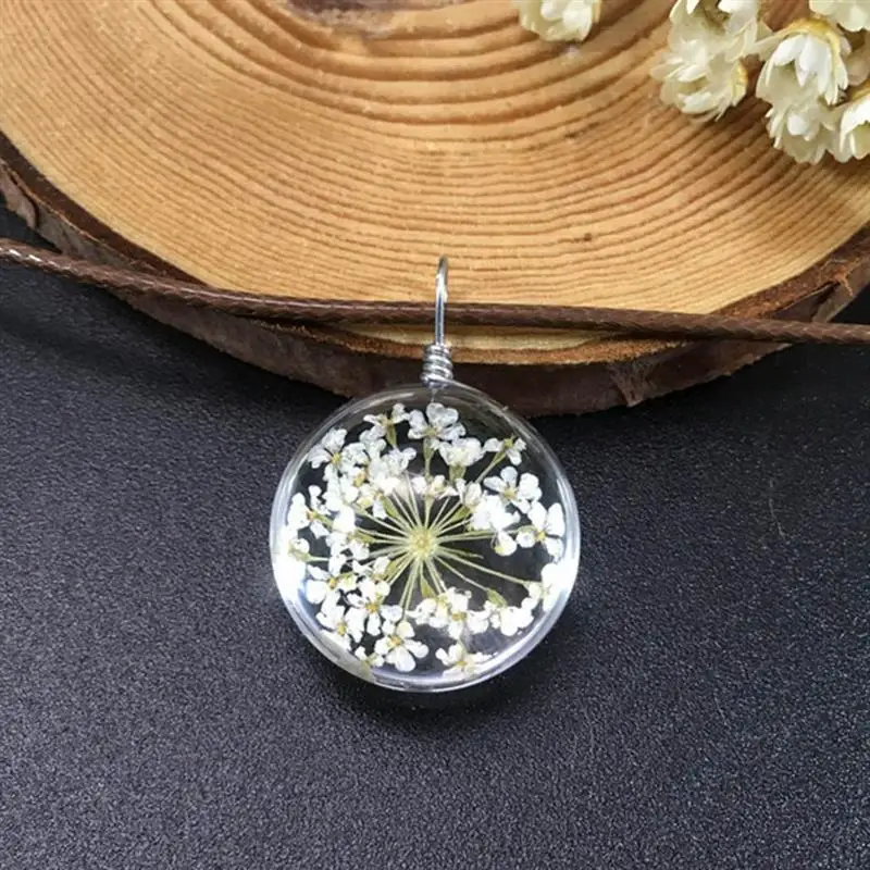 

Fashion Dried Flower Glass Ball Women Necklace Pendant Rope Chain Necklace for Women Strip Leather Choker Wedding Jewelry